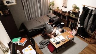 YUJ-042C-U 「先生のカラダに興味ないの？」挑発を真に受けた思春期生徒の暴走ピストンに孕まされた家庭教師 三宮つばき
