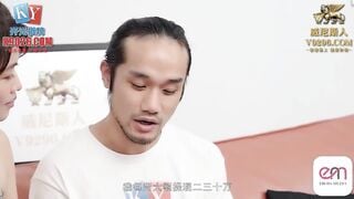 蜜桃传媒EMKY-004 清纯表妹主动勾引表哥.原来有预谋都是表妹的骚逼套路 梁芸菲