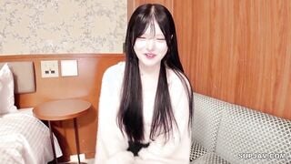 FC2-PPV-4771232 【3日間限定セール】「舐めてもいいですか？」清楚な表情とエロさのギャップがやばすぎ!見かけによらず超スケベで悶絶!腰を振りまくり快楽に溺れ