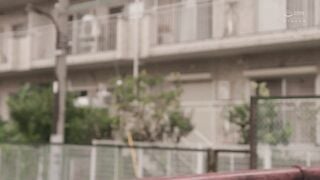 JUL-854 卒業式の後に…大人になった君へ義母からの贈り物―。 マドンナ専属美熟女が艶やかな色気で門出を祝う―。 愛弓りょう