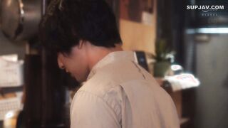 【モザイク破壊】JUL-767 汗ばむ乳房、淫靡な視線、喫茶店で働く人妻ウェイトレスは閉店後、主人の命で常連に抱かれて―。 神宮寺ナオ