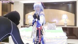 FC2-PPV-4776535 お誘いしてきました！パフィーニップルのOLパン職で休日コスレイヤーのスレンダー美人さんと原神甘雨ちゃんでぱんぱん本イキオナニー編