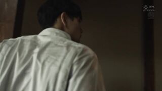 JUL-862 汗ほとばしる人妻の圧倒的な腰振りで、僕は一度も腰を動かさずに中出ししてしまった。 北条麻妃