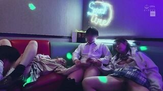 NSODN-005 毎日カラオケBOXでダラダラたむろしているクソ生意気な迷惑客の美少女3人組。激怒したカラオケ店員が彼女たちを眠らせて生ハメ昏●レ○プした一部始終。