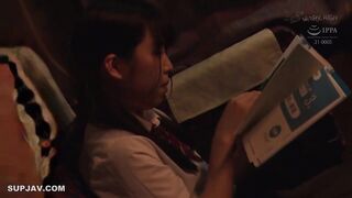 【モザイク破壊】NHDTB-992 突然のベロキス手マンで乱暴に扱われるほどイッてしまうドM娘を夜行バスで無許可中出し