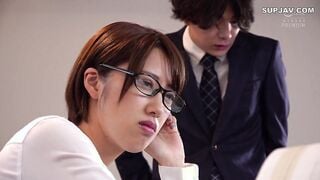 【モザイク破壊】PRED-366 初めてのソープで出会ったお姉さんは会社の女上司で…中出しセックスとソーププレイで何度も交わった日々。 竹内有紀