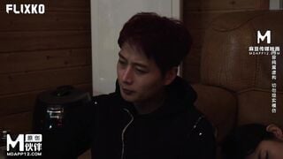 麻豆传媒MFK-0082 身边的欧巴们