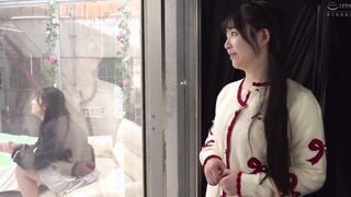 DVMM-300 MM号からの脱出 女子大生の友情数珠つなぎ企画 友達を30分以内に電話で呼び出し‘身代わり’にして密室から脱出せよ！制限時間を過ぎたらデカチン即ハメ！