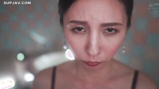 【モザイク破壊】ROE-291 「ムラムラしたらいつでも会いに来てね…」 童貞の僕が人妻ソープで筆下ろしを頼んだ嬢がなんと友達の母・ゆりねさん！ 異次元の気持ち良さに、所