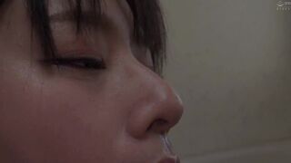 SAN-064 子供が生まれてから育児ノイローゼになり義父に体を弄ばれ身も心もやさぐれて廃人になった爆乳妻 春菜はな