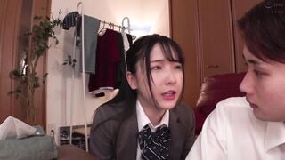 HUNTC-412 『ダメ気持ち良すぎて何回でもイっちゃう…』おっぱい大きいと感度が悪いってホントかな…と悩む、経験が少ない巨乳幼馴染に相談されたボクは連日の着衣乳首カリ