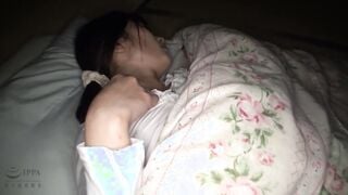 ID-029 12人の姉に欲情して夜●いする鬼畜弟の投稿映像集4時間