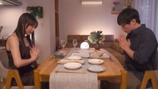 JUR-522 「オナニーだけなら浮気じゃないから…。」 兄のいない出張中、義姉は’自慰中毒’で僕は’加奈さん専用’オカズ 日下部加奈