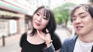 SONE-978 街行く男の視線を独占する 10度見級Kカップのエッロい女を連れて デカ乳露出街ぶらりした後ホテルに入って即ハメSEXしたくない？ みなみ羽琉