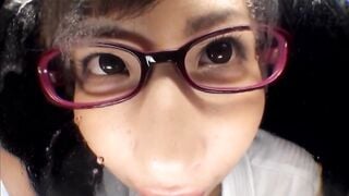 EVIS-605 肉厚ベロ美女のバーチャルキス