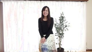 MKD-141 人妻AVデビュー エスニックな顔立ちがお美しい精力満点美熟女！ 宮園まり