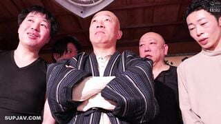 【モザイク破壊】NMSL-012 田舎で囲われ孕まされた…村人たちの共有妻 水端あさみ