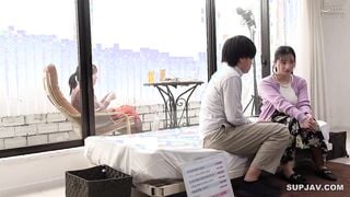 【モザイク破壊】DVMM-290 一般男女モニタリングAV マジックミラーの向こうには実の娘（=彼女）！「娘がダメなら私が…」巨乳母がデカチンすぎて童貞卒業できない娘の彼