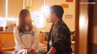 【モザイク破壊】EBWH-260 初めて出来た彼女を脱がしたら…着衣から想像できない物凄いスリム美白巨乳 大興奮の僕は性欲尽きるまでハメまくった 設楽ゆうひ