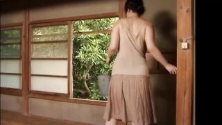 【モザイク破壊】FAX-342 昭和乱れ牡丹 亭主の留守に輪されて愛液大洪水の妻/白目をむいていっちゃう俺の妹/色っぽい妻に群がる男たち