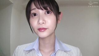 KTB-103 ぶっかけ！OLスーツ倶楽部28～インターン女子大生静河さんのヤル気満々ホワイトスーツとセクハラ専用スカートスタイル～