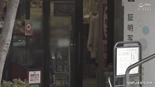 【モザイク破壊】FSET-839 街で目を引く美人なママチャリ奥さんを自宅追跡！手を出したら嫌がりながらもビクビク感じて快楽に堕ちていく