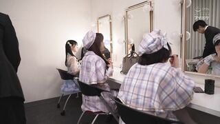 IPZZ-725 天真爛漫で天使のような担当アイドルに誘われ レッスン後、ラブホ合流し何度も背徳性交してしまうマネージャー失格の俺 山田鈴奈