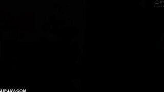 【モザイク破壊】HUNTC-147 酔い潰れたボクが目を覚ましたら可愛い巨乳後輩女子社員の部屋。妻からの電話に嘘をつき慌てて帰ろうとするが酔って動けないボク。そんなボクを