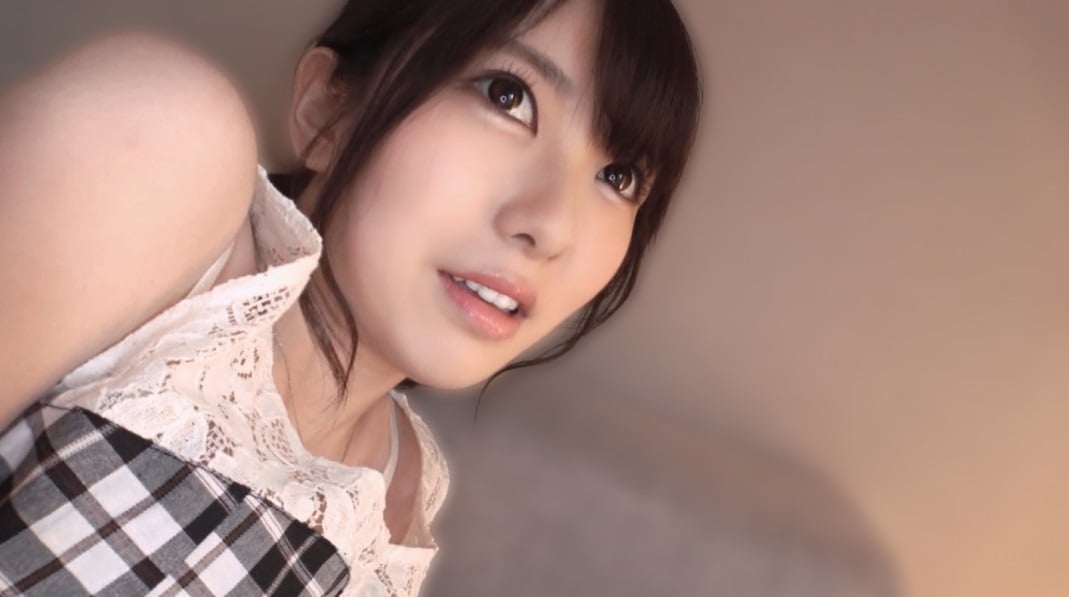 FC2-PPV-4792485 【附特典】※限時70%OFF！　神似濱邊〇波的超美女女大學生♥激烈抽插停不下來，連續潮吹後在美麗臉龐上大量顏射的衝擊性自拍