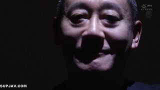 【モザイク破壊】JUR-383 人質’レ×プ’輪● 高嶺の人妻・紗弥佳は銀行強盗の中出し肉奴●と化したー。