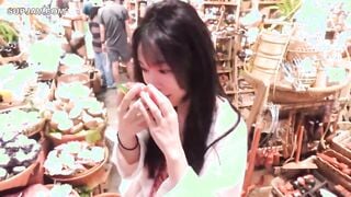 FC2-PPV-4796446 あのスーチャンが帰ってきた！EP2／人混みの裏で露出