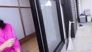 MKD-163 เปิดตัวครั้งแรกสี่สิบ Yuki Arai