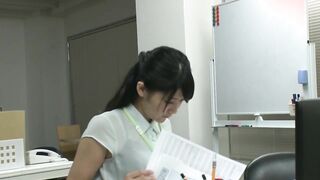 SCPX-063 二人っきりで残業中！普段は澄ました会社の同僚に人間非認可の大型獣用交尾促進剤を飲ませれば愛液がパンストから染み出すほど膣内感度が急上昇！ いままで視界に