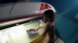 SCOP-401 都内某日焼けサロンで店長の居ない間にバイトが媚薬入り特性オイルをテカテカになるまで黒ギャルに塗りこませ、発情したヨダレダラダラでイキ狂った黒ギャルのぐっ