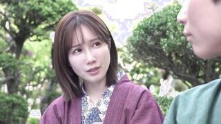 JUR-050 祝！！小島みなみ専属1周年！！ 都会の喧騒を離れた旅先で 偶然出会った人妻・みなみさんと… ゆきずりの中出し温泉交尾