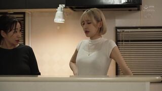 ROYD-275 おチンチン舐めてあげるから恋人のフリしてっ！早く結婚しろとうるさい両親を安心させるために超カワイイ同期女子の一日彼氏になったボク 百永さりな