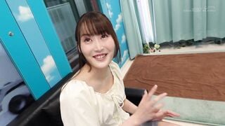 MOGI-145 【初撮り】清楚なルックスと強すぎる性欲のギャップがエぐいドラックストアバイトのドスケベ女子大生、地元を飛び出し「本物のAVセックス」を体験して覚醒 かす