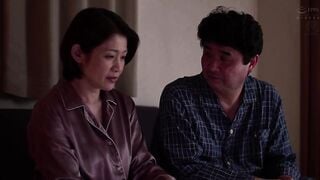 ROE-412C 二世帯住宅NTR 妻が娘の亭主に寝取られた…。 友田真希