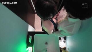 【モザイク破壊】YUJ-037 性欲の強めな高級ラウンジ嬢にラブホに誘われて窒息するほどのベロキスとおねだり中出しセックスで骨抜きにされた僕。 三宮つばき