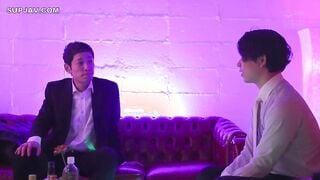 【モザイク破壊】YUJ-037 性欲の強めな高級ラウンジ嬢にラブホに誘われて窒息するほどのベロキスとおねだり中出しセックスで骨抜きにされた僕。 三宮つばき