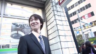 MIST-009 LET’S突撃土下座ナンパR（リターンズ）