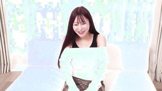 NGHJ-033 え？可愛い顔して脱いでも凄い！ギャップボディがエロすぎるGcup以上の素人女子大生が挑戦！？天使のマシュマロおっぱいフルコースで童貞君のオナニーのお手伝