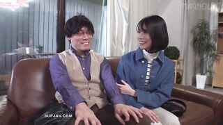 MGNL-137 『清楚な人妻限定！マジックミラー越しに居る旦那の前でノーハンドコンドーム装着チャレンジ！』敏感パイパン人妻が絶頂潮吹き！デカチンをお口で堪能メス顔が隠せ