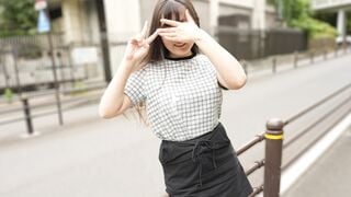 天然むすめ 111125_01 舌を出しピースでアヘ顔晒しちゃう百戦錬磨の娘