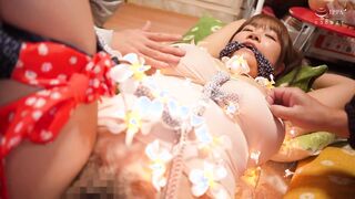 RNA-007 素人の縛り生中出し【悶絶爆乳ダイナマイト妻編】マッサージに来た奥さんがマンガみたいなドデカい乳なんで眠らせて好き放題しました。 宝生めい