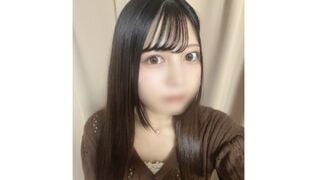 FC2-PPV-4806447 【아마추어】귀여운데 에로한 19세 민감녀를 불러내어 질내사정 섹스. 리뷰 특전 있음