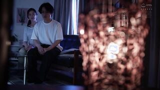 JUR-529 塾帰りに迎えにくるのは友人のお母さん 木下凛々子
