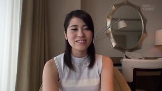 AVOP-288 わたし、AVに出ます。アイドルを目指して活動中のフリーター、20歳の誕生日に決心のデビュー 加藤えま