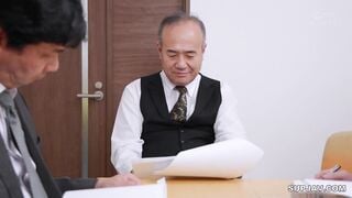 【モザイク破壊】JUR-422 人妻秘書、汗と接吻に満ちた社長室中出し性交 最初で最高の秘書、ここに誕生―。 新妻ゆうか