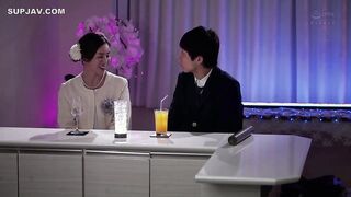 【モザイク破壊】JUR-500 卒業式の後に…大人になった君へ義母からの贈り物―。 宮下華奈
